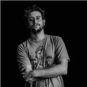 Soy profesor de fotografía, iluminación y postproduccion desde hace diez años